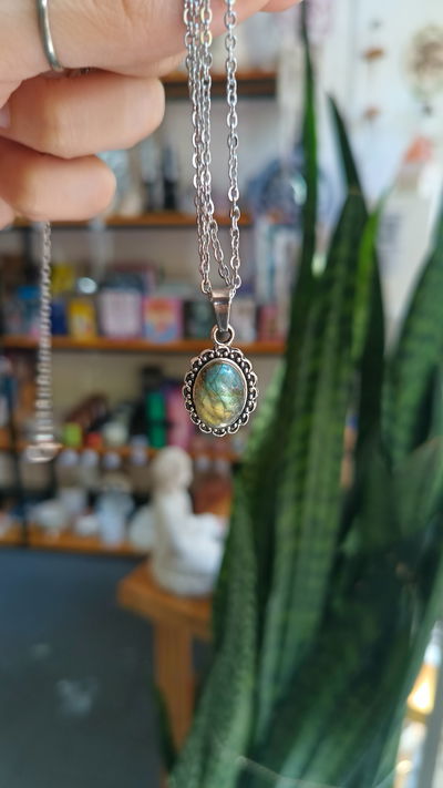 Camafeo con Labradorita Blue