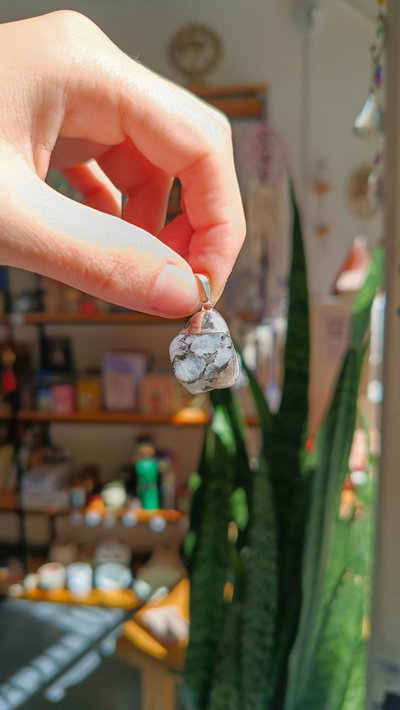 Dije piedra de la Luna