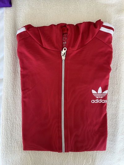 CAMPERA OVERSIZE ROJO