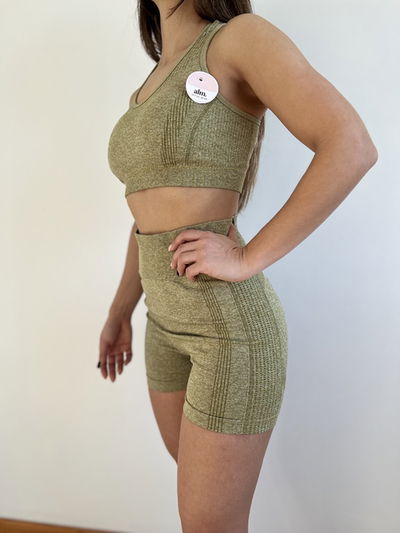 CONJUNTO ATHENEA PISTACHO