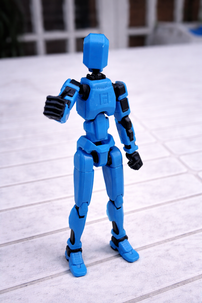 Dummy 13 Full: armas, manos extra, respuestos y soporte !!