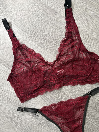 Conjunto Nara Bordo