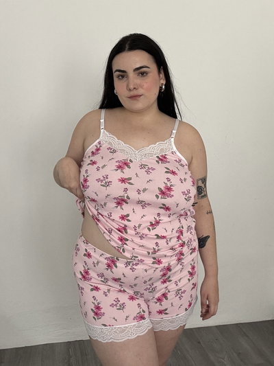 Pijama Rosa con flores