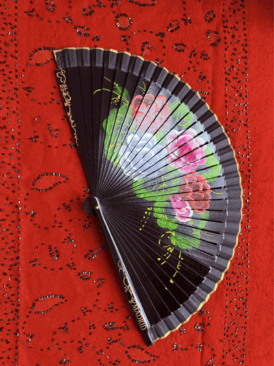 Abanico 23 cm negro