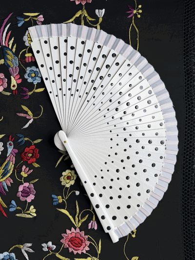 Abanico 23 cm blanco lunare negro