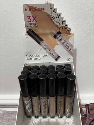 Corrector Flawless Alta Cobertura — Ruby Rose