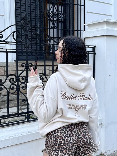BUZO FRISADO "BALLET STUDIO"