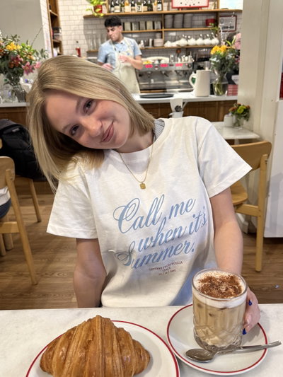 REMERA "CALL ME"