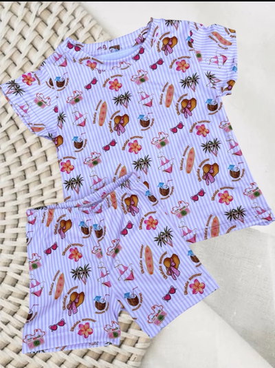 Conjunto rayado playero