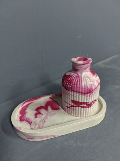Bandeja y Florero Marmolados COLOR ROJA /BLANCO