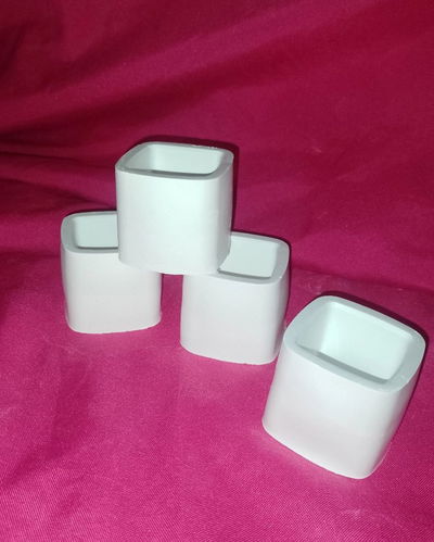 macetita cuadrada o porta vela 