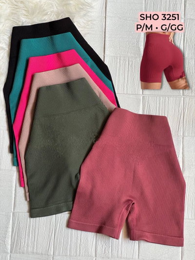 Short sin frunce