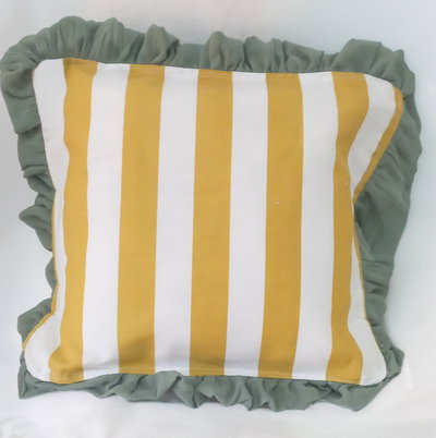 ALMOHADÓN IBIZA CON VOLADO