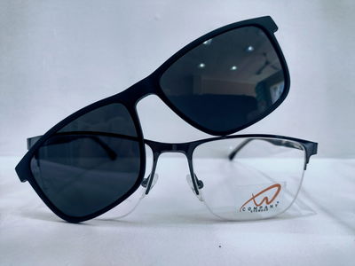 COMPANY CLIP ON 0061