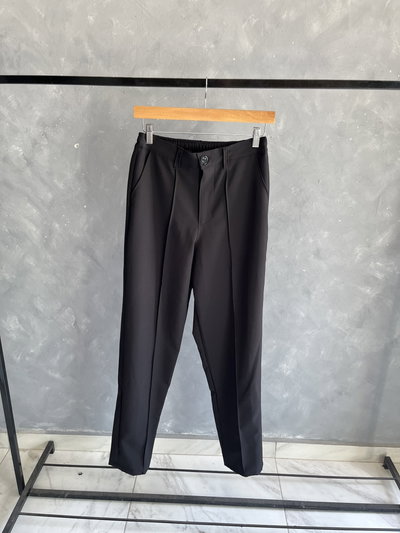 Sastrero Negro Baggy recto