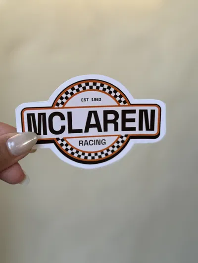 STICKER TÉRMICO MACLAREN 9x7