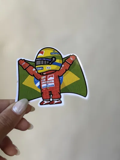 STICKER TÉRMICO MINI AYRTON SENNA 8x7