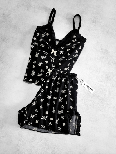 Pijama PUNTILLA con abertura en laterales del short