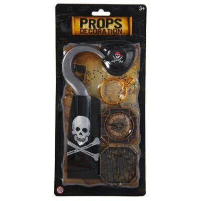 set de pirata con brujula