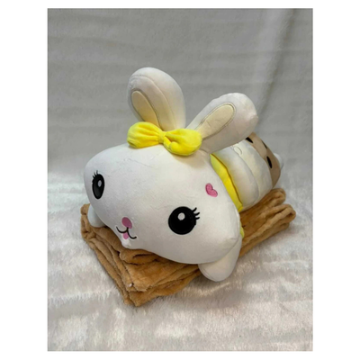 peluche conejo con manta