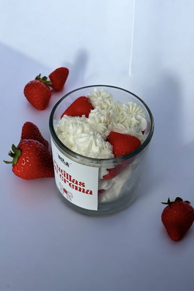 Vela FRUTILLAS CON CREMA