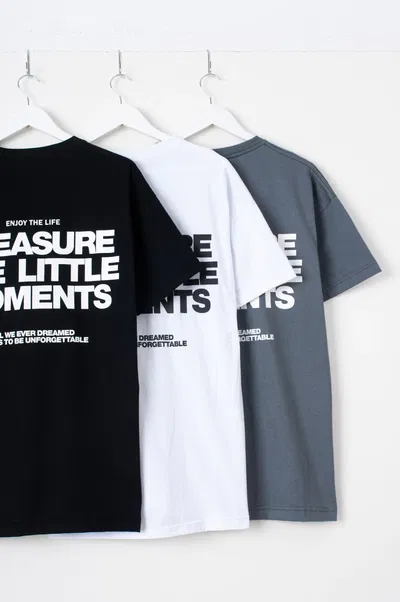 REMERA OVERSIZED "TREASURE THE LITTLE MOMENTS"