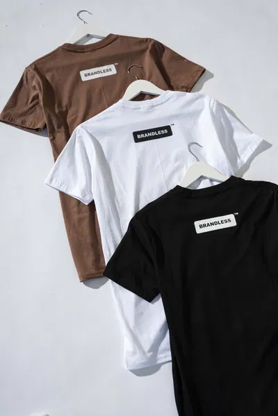 REMERA REGULAR "BRANDLESS"