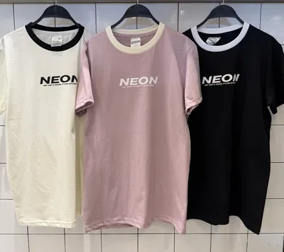 REMERA REGULAR "NEON"