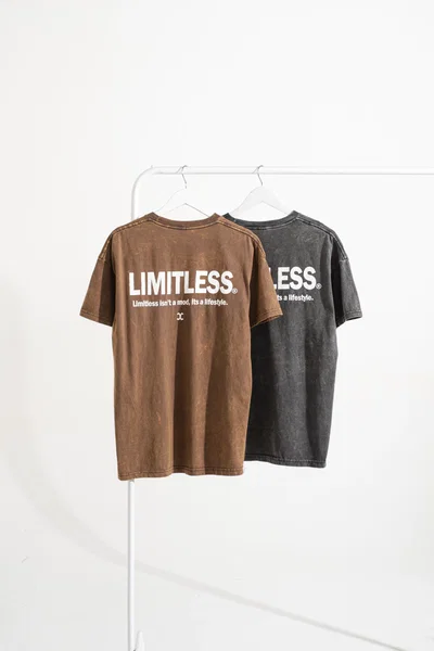 REMERA OVERSIZED NEVADA "LIMITLESS"