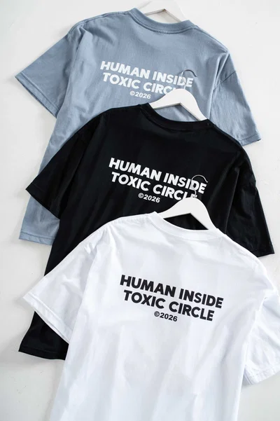 REMERA OVERSIZED "HUMAN INSIDE"