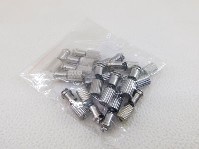 Tornillo cambio prensatelas