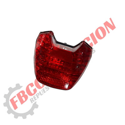 Faro Trasero TITAN 150 Con Instalación, Acrílicos Y Focos Incluidos (TOUGH) 