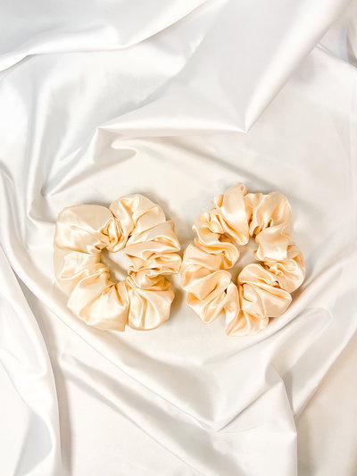 Scrunchies Grandes de Satén x2