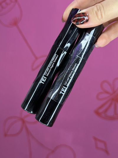 Mascara de pestañas full lash volumen. Tei