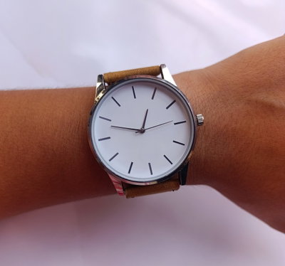 RELOJ EZIO MARRÓN CLARO