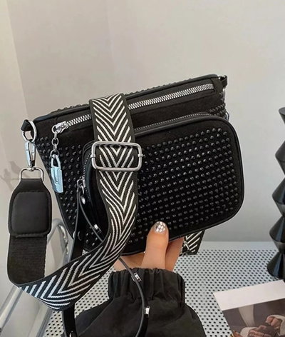 RIÑONERA STRASS OLIVIA NEGRO 