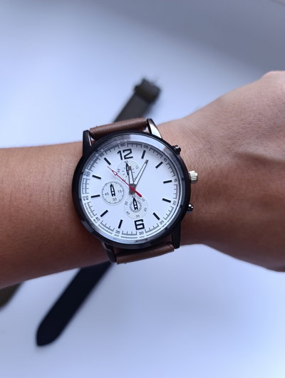 RELOJ RAUL MARRÓN 