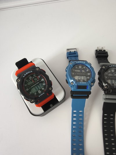 RELOJ CIRO ROJO
