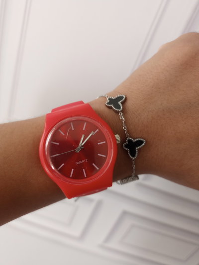 RELOJ ESTHER ROJO