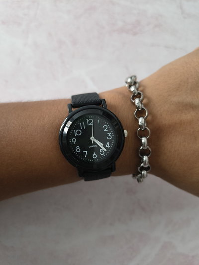 RELOJ LYRA NEGRO