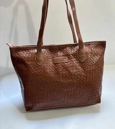 CARTERA NISSA MARRÓN CLARO 