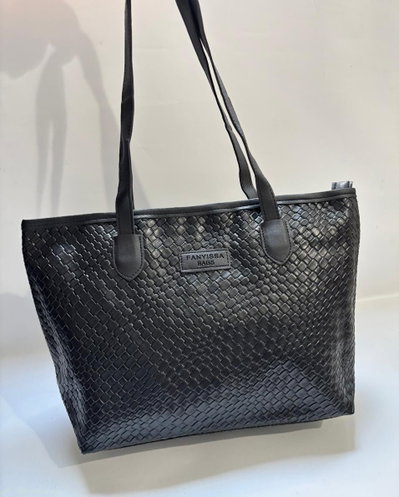 CARTERA NISSA NEGRO