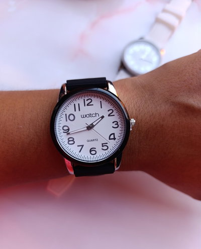 RELOJ TOKIO BLANCO C/NEGRO 