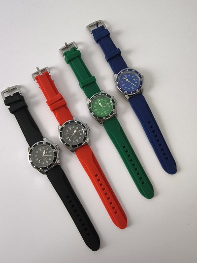 RELOJ BERLÍN NEGRO