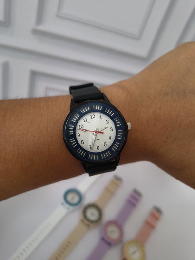 RELOJ SELENE NEGRO