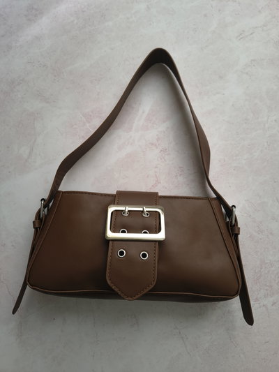CARTERA BAGUETTE SUSANA MARRÓN 