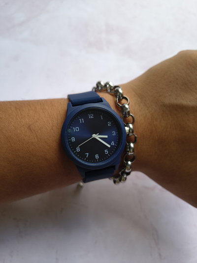 RELOJ YUMI AZUL MARINO 