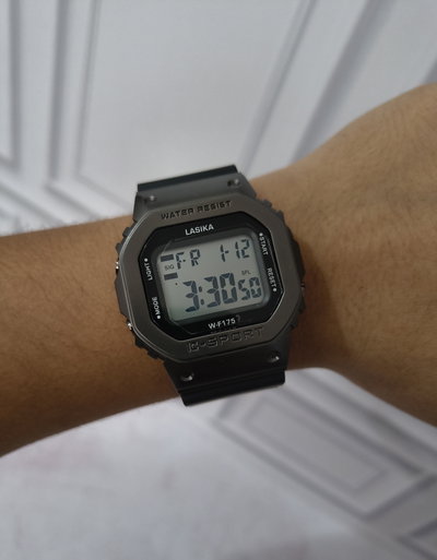 RELOJ HORUS GRIS 