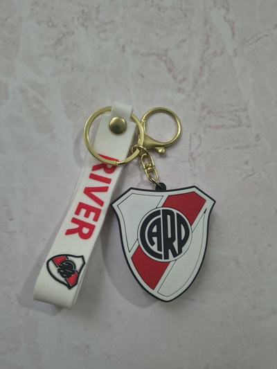 LLAVERO 16