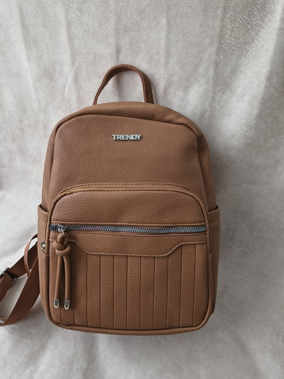MOCHILA 4 - TRENDY 